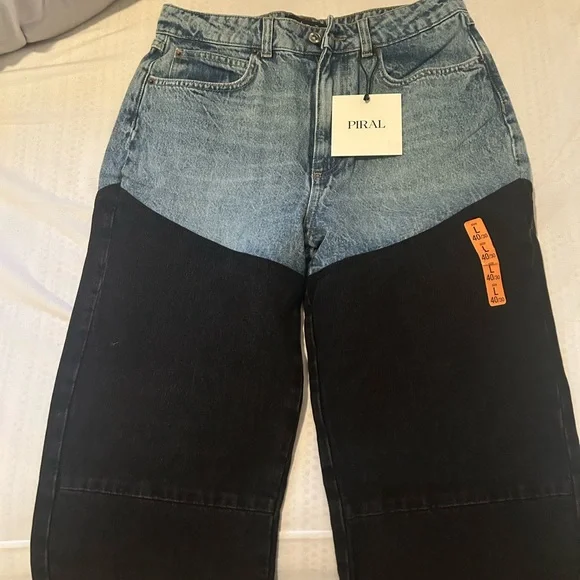 PIRAL Two-Tone Blue and Black Wide-Leg Jeans - Picture 2 of 4